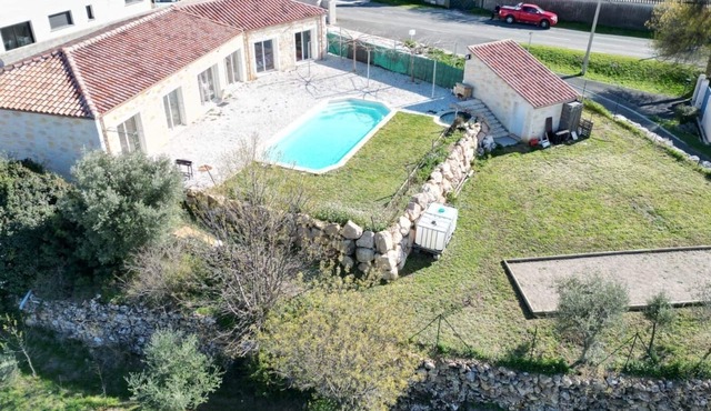 Villa Full Climatisé, Piscine et Nage à Contre-courant, 4 Chambres, 9 Couchages