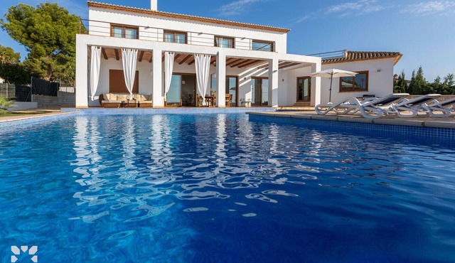 Villa FUSTERA by Abahana Villas