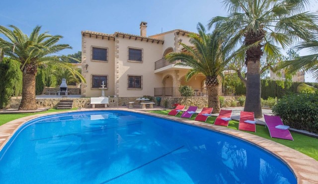 Villa Fustera - PlusHolidays