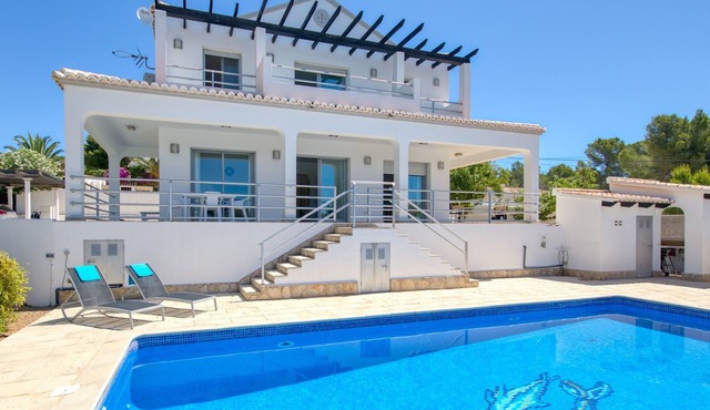 Villa 'Fustera' with Private Pool, Wi-Fi and Air Conditioning
