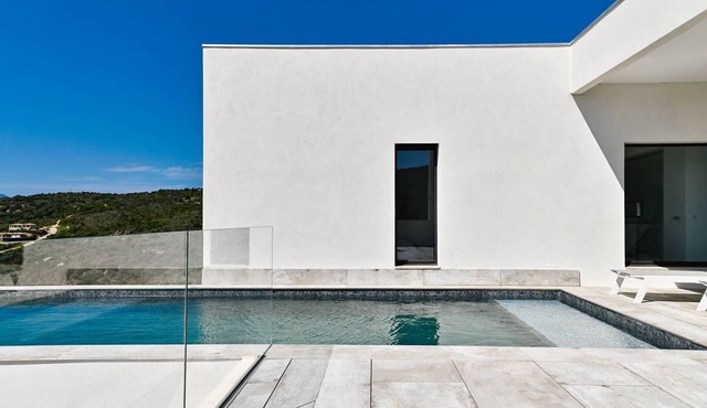 VILLA GAIA- 5 bedrooms, swimming pool, sea view