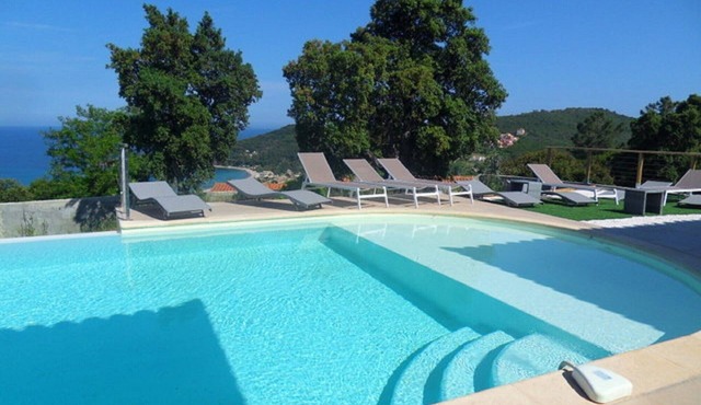 Villa 'Gecko' with Sea View, Wi-Fi and Air Conditioning