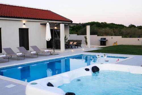 Villa Gemini