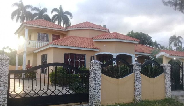 VILLA GLORIA cabrera