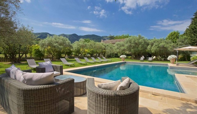 Villa Glycine - Six Bedroom Villa, Sleeps 11