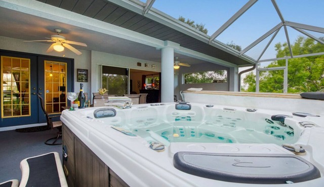 VILLA GOLFERS DREAM – HEATED SPA | GOLF COURSE | BOAT RENTAL + TOURS VOUCHER INCL.