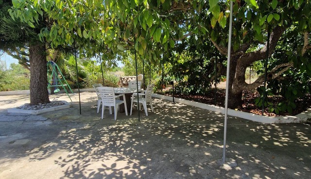 Villa Gomez
