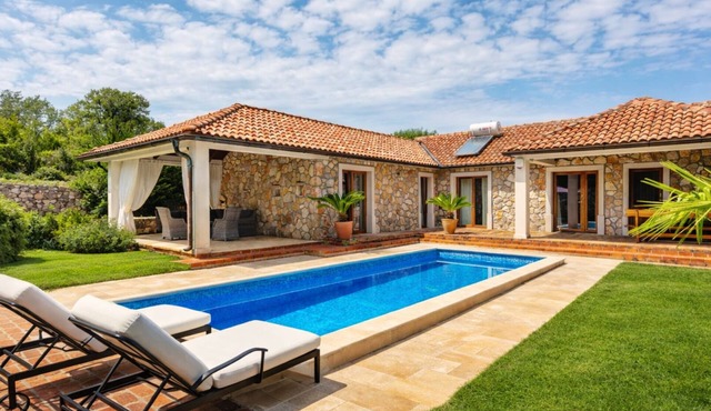 Villa Gostinjac 1 with pool Krk by Villas Guide
