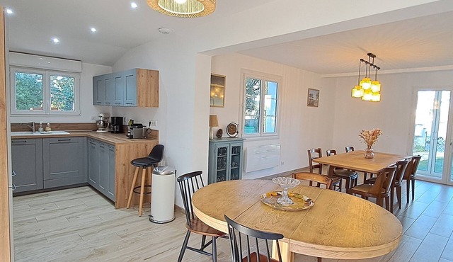 Villa Graine des pins, 14 people, near the ocean