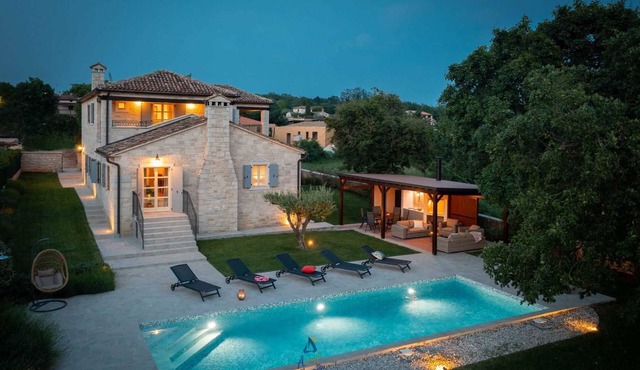 Villa Grando I with heated pool