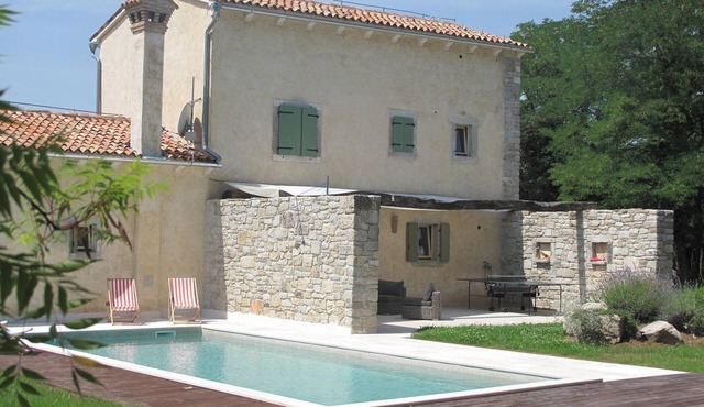Villa Grašišće – Two Charming Stone Villas with Pool in the Heart of Istria