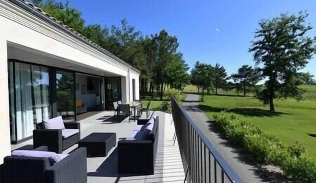 Villa Greensome on the Golf with AC