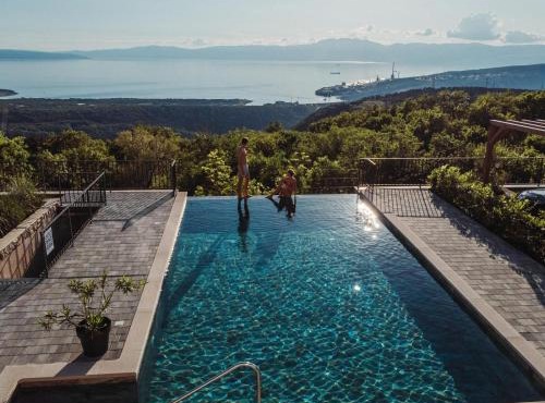 Villa Green Garden - Infinity Pool, Jacuzzi, Sauna and Panoramic Sea View