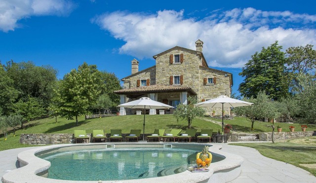 Villa Green Paradise with Pool