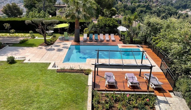 Villa GRIMALDI with swimming pool, sea and mountain views