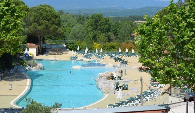Villa Grospierres, 2 bedrooms, 6 persons