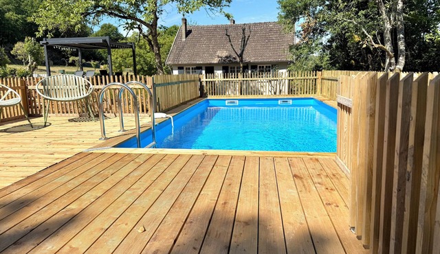 Villa Hakuna Matata heated pool 4 bedrooms near Périgueux in a quiet location