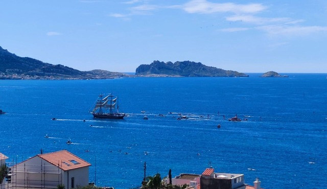 VILLA HELIOS- sea view, terrace, garden, swimming pool, parking