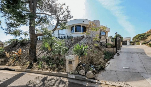 Villa Hillside