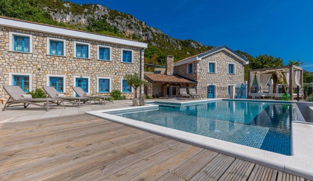 Villa Hilltop (V1931-K1) - Bribir