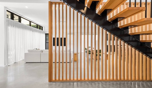 Villa Hitam - Burleigh Heads