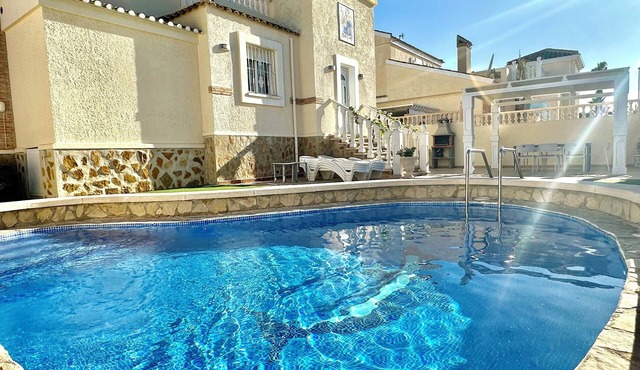 Villa Holiday GA Centre Private Heated Pool