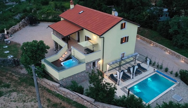 Villa Holiday Home Tos