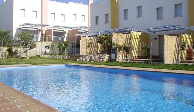 Villa Hotur:Near Creixell's Beach&Center-Pool-Free Wifi,A/C