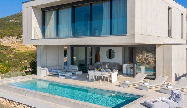 Villa Hvar Diamond with Infinity Pool