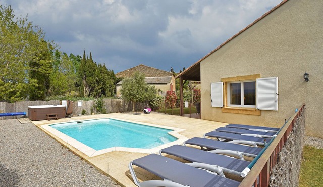 Villa in Montbrun with Pool & Mountain Views