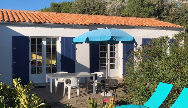 Villa Île d'Oleron DOMINO (with fiber internet) 400 M FROM THE BEACH)