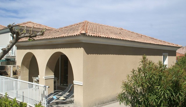 Villa in Algajola near Beach & Pool