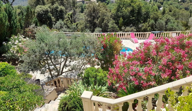 Villa in an idyllic location