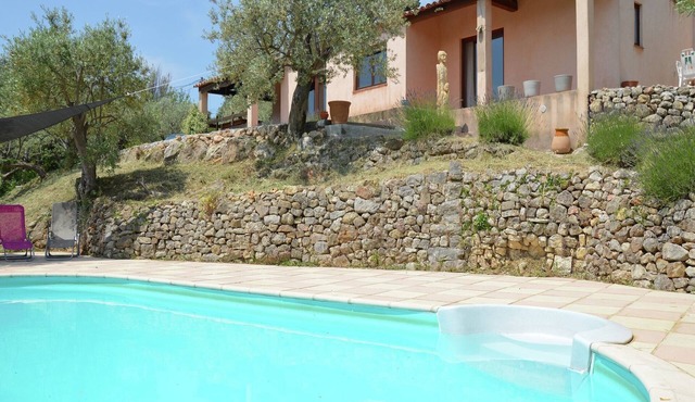 Villa in Bargemon with Private Pool