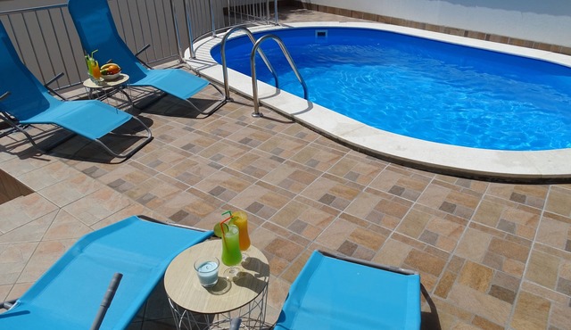 Villa in Crikvenica, sea view, pool, close to the beach