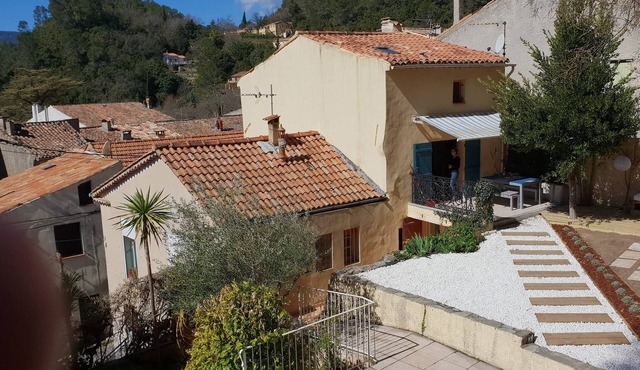 Villa in Meounes-Les-Montrieux