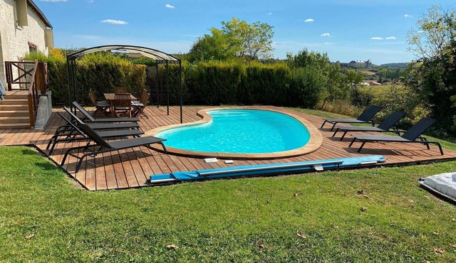 Villa in France with Private Pool and Garden