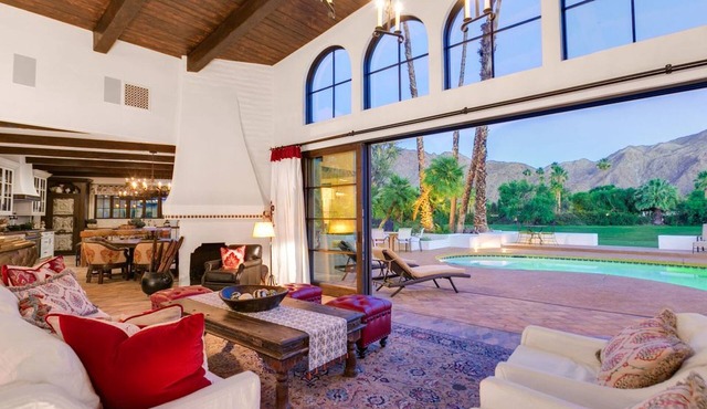 Villa In Indian Wells With Guest Services, Child Friendly, Barbecue/Outdoor Cooking