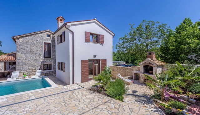 Villa in Istria with Pool near Croatian Sea