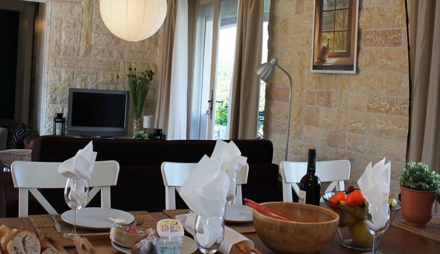 Villa in Languedoc with Pool near Historic Cities