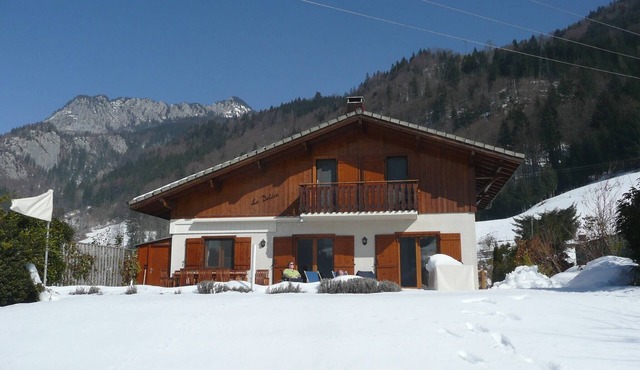 Villa in Le Biot near Ski Slopes & Pool