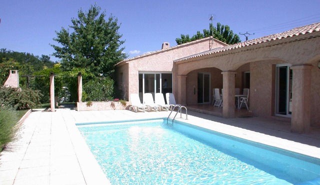 Villa in Provence with Pool and Garden