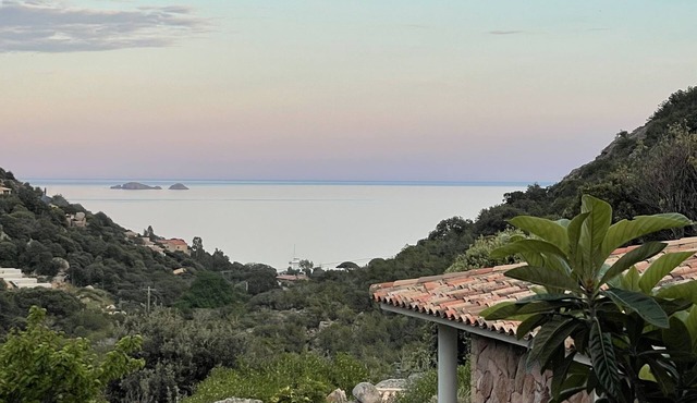Villa in Palombaggia 800m away from the beach with 3 bedrooms and private area