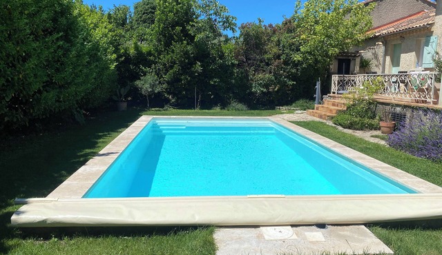 Villa in Provence with Swimming Pool and petanque ground