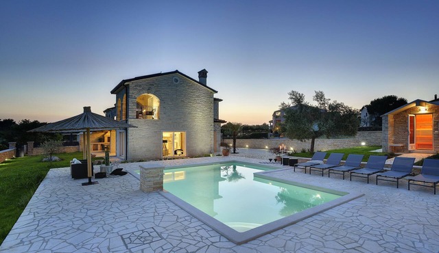 Villa in Rovinj with Pool and Sauna