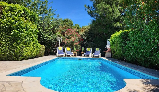 Villa in Saint-Couat with Private Pool