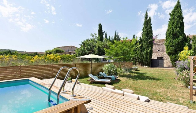 Villa in Sant Mori with Pool near Dalí Museum