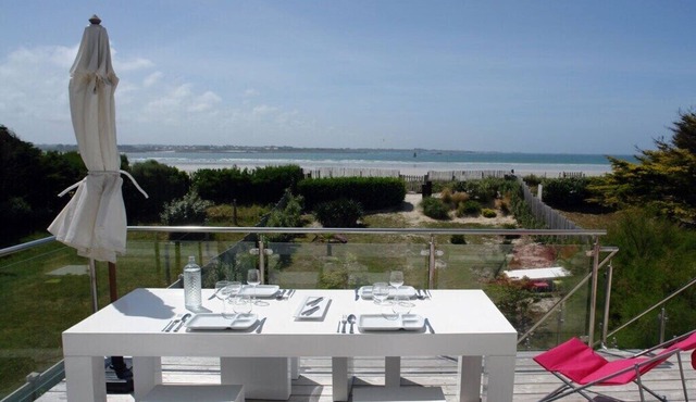 Villa in Santec with swimming pool
