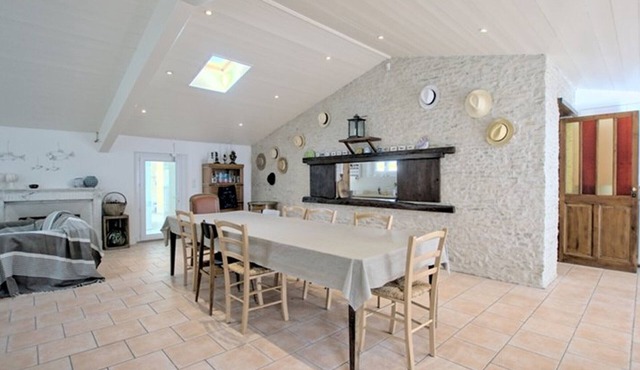 Villa in St-Martin-de-Ré with heated pool for 6 ppl, 3 bedrooms