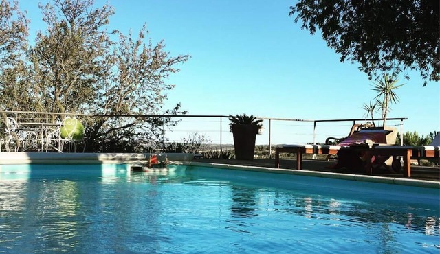 Villa in the garrigue ideal for families, friends or lovers.